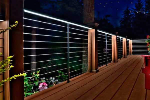 deck lighting for aluminum deck railings